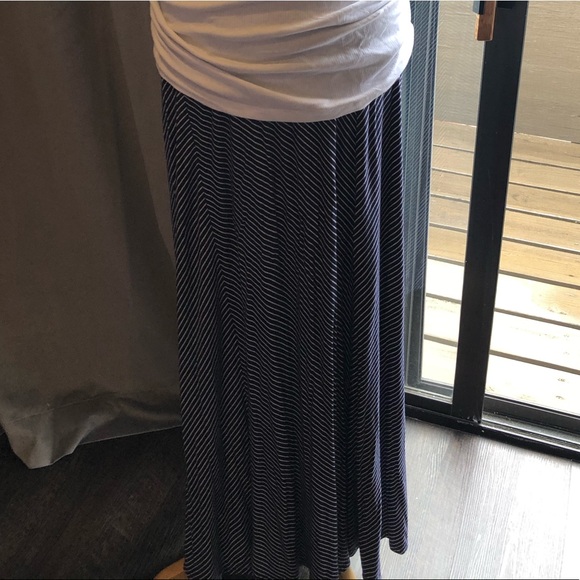Full Length Blue Striped Maternity Maxi Skirt L - Picture 2 of 5